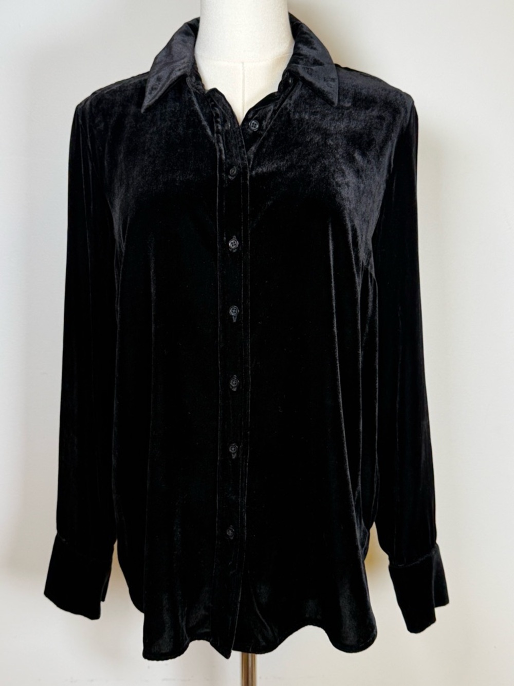 NEW Talbots Effortless Black Velvet Classic Fit Button-Front Shirt Womens Small